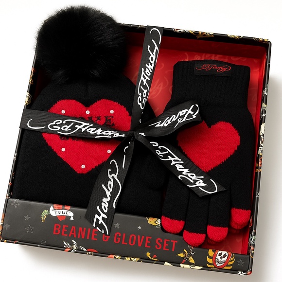 NWT 2pc Ed Hardy Beanie & Gloves Gift Set Pom Pom Hat Rhinestone Heart Black Red - Picture 1 of 8